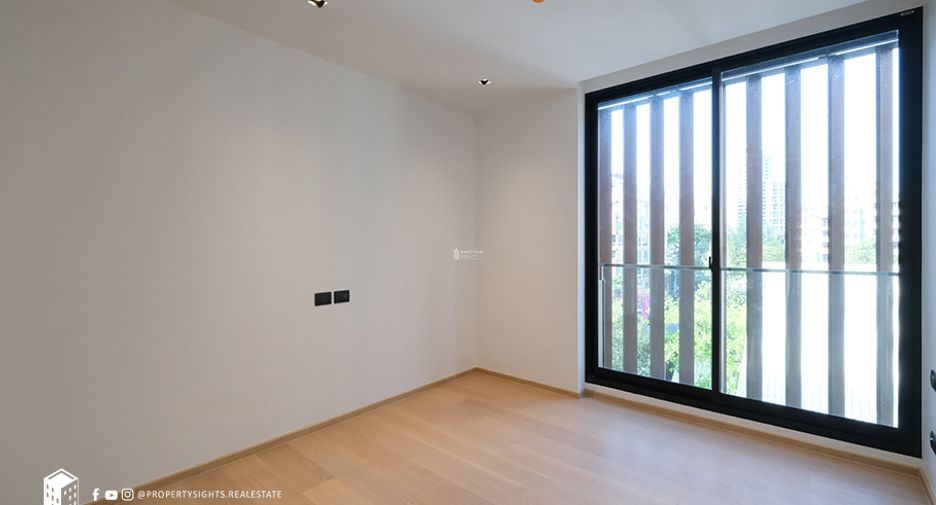 For sale 2 bedrooms condo in Watthana, Bangkok