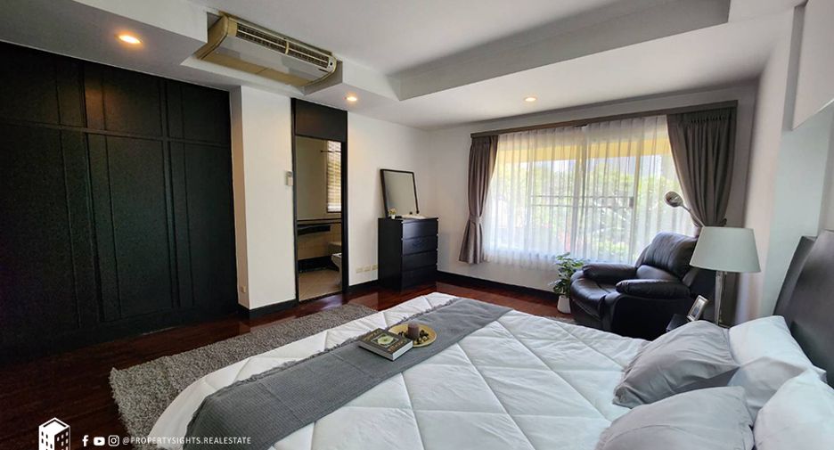 À louer 3 chambres condo à Watthana, Bangkok