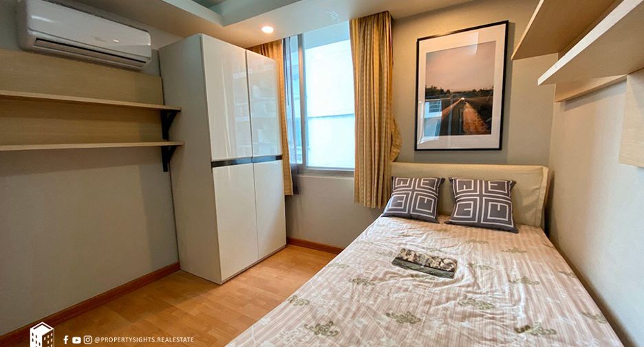 For sale 2 bedrooms condo in Khlong Toei, Bangkok