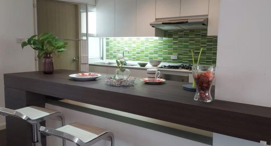 For rent 2 bedrooms condo in Sathon, Bangkok