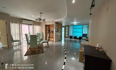 À vendre 3 chambres condo à Khlong Toei, Bangkok