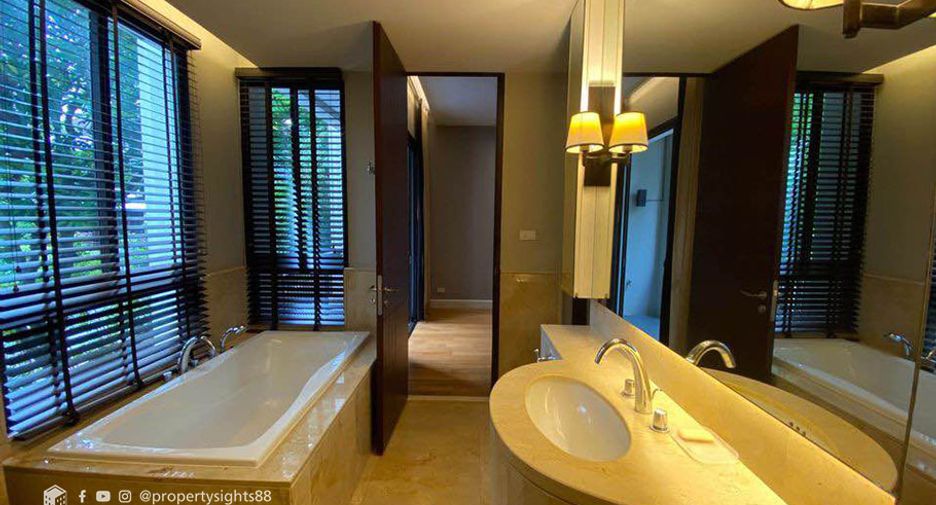 For sale 1 bed condo in Watthana, Bangkok