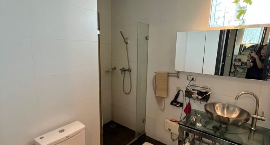For sale 3 bedrooms condo in Watthana, Bangkok