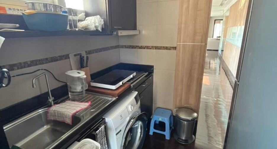 For sale 3 bedrooms condo in Watthana, Bangkok