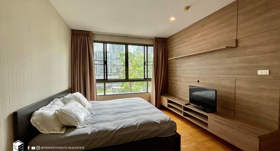 For sale 2 bedrooms condo in Khlong Toei, Bangkok