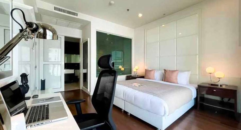 For rent 1 bed condo in Pathum Wan, Bangkok