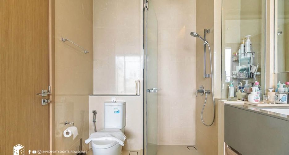 For rent 1 bed condo in Watthana, Bangkok
