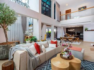 For sale 4 ベッドルーム house in Khlong Toei, Bangkok