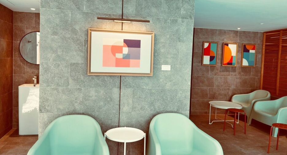 For rent 3 bedrooms condo in Watthana, Bangkok