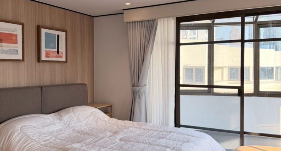 For rent 3 bedrooms condo in Watthana, Bangkok