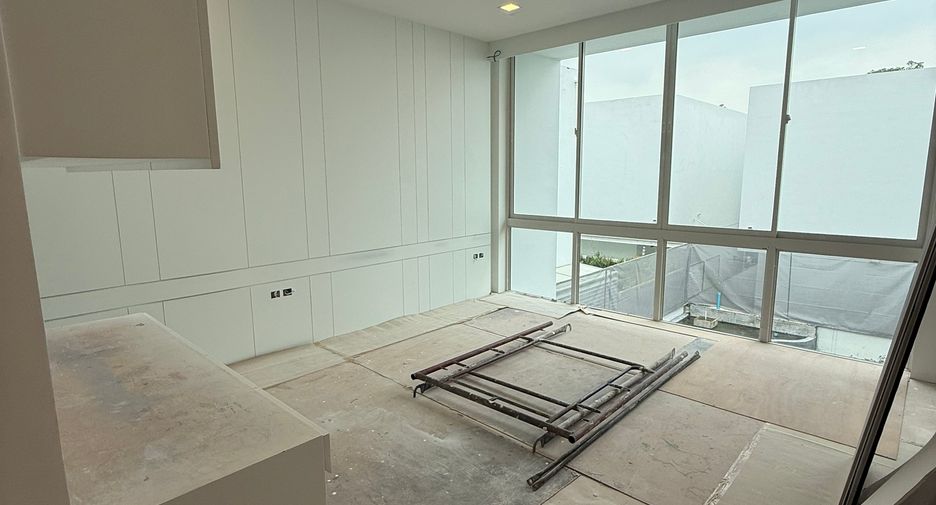 À vendre 3 chambres maison à Bang Na, Bangkok