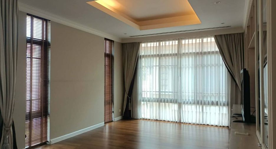 For rent 3 ベッドルーム house in Khlong Toei, Bangkok
