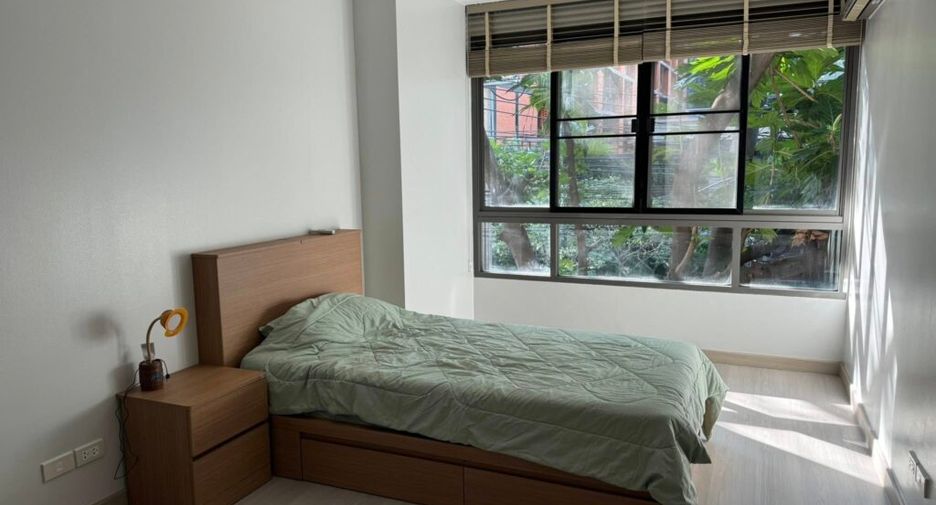 Condo en alquiler de 2 habitaciones en Khlong Toei, Bangkok