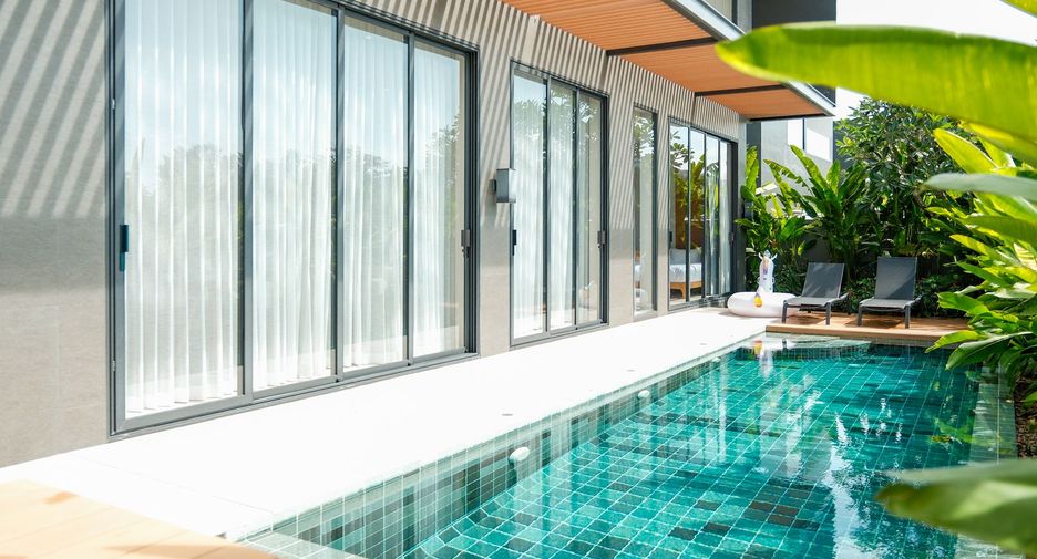For rent 3 bedrooms villa in Mueang Phuket, Phuket