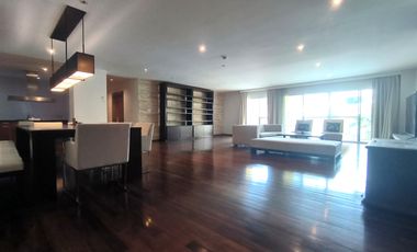 Wohnung zur Miete mit 4 Zimmer in Khlong Toei, Bangkok
