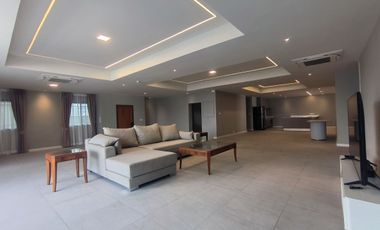 出租 4 卧室 公寓 在 Khlong Toei, 曼谷