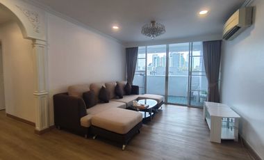 出租 3 卧室 公寓 在 Watthana, 曼谷