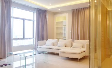 For rent 2 bedrooms condo in Pathum Wan, Bangkok