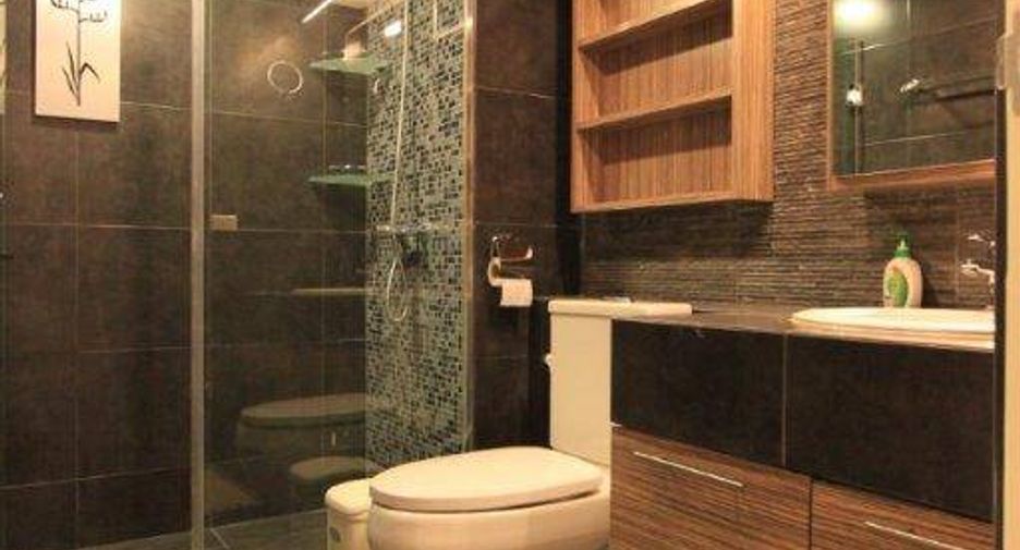 For sale 2 bedrooms condo in Watthana, Bangkok