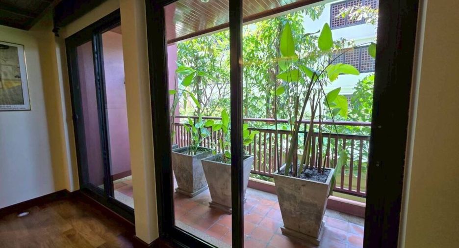 Condo en alquiler de 3 habitaciones en Sathon, Bangkok