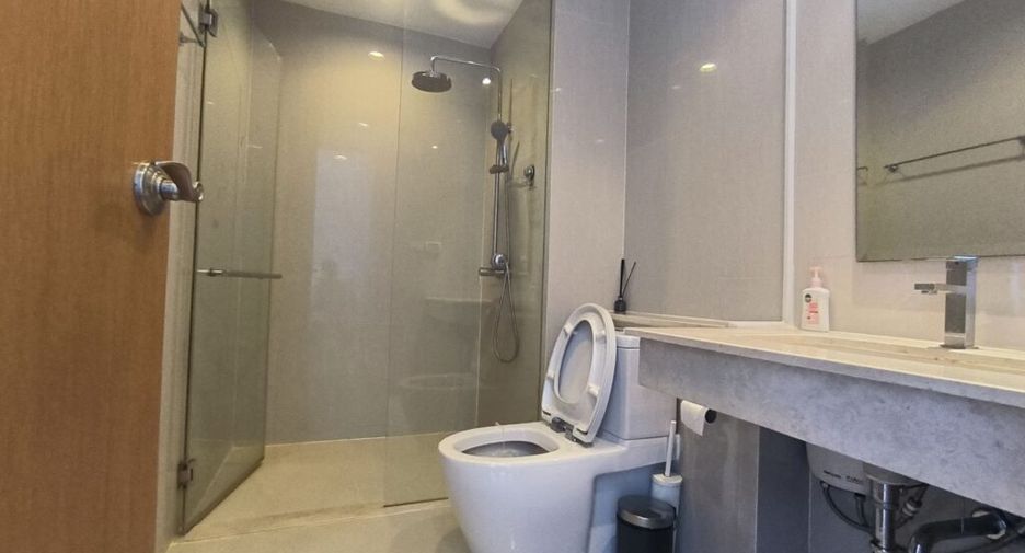 Wohnung zur Miete mit 2 Zimmer in Pathum Wan, Bangkok