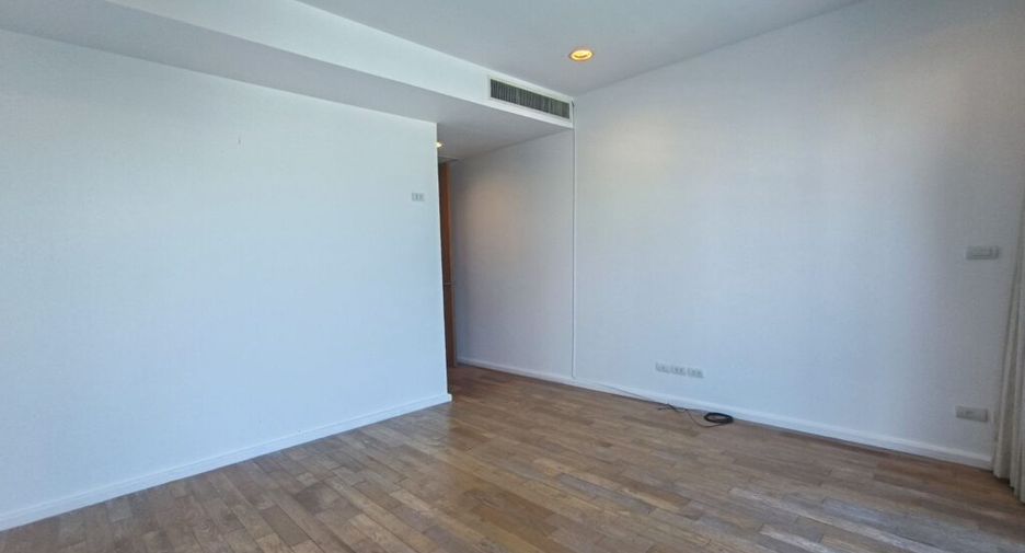 Wohnung zur Miete mit 2 Zimmer in Pathum Wan, Bangkok