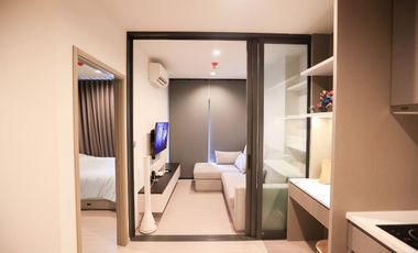 Condo en alquiler de 1 habitaciones en Huai Khwang, Bangkok