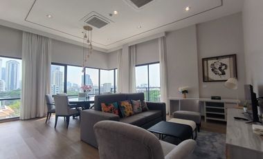 À louer 4 chambres condo à Sathon, Bangkok