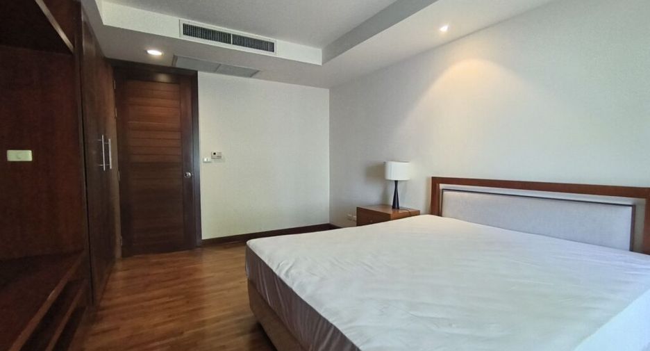 ให้เช่า 3 ห้องนอน คอนโด ใน สาทร, กรุงเทพฯ