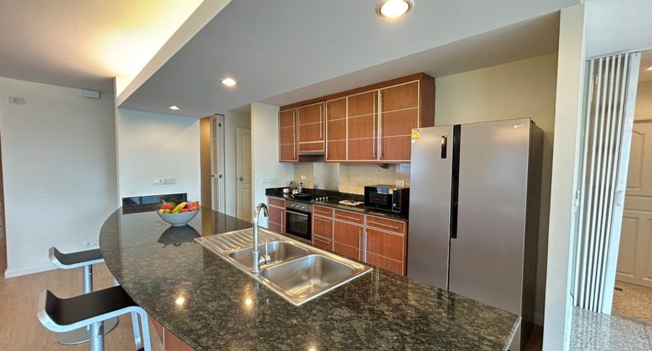 For rent 3 bedrooms condo in Prawet, Bangkok