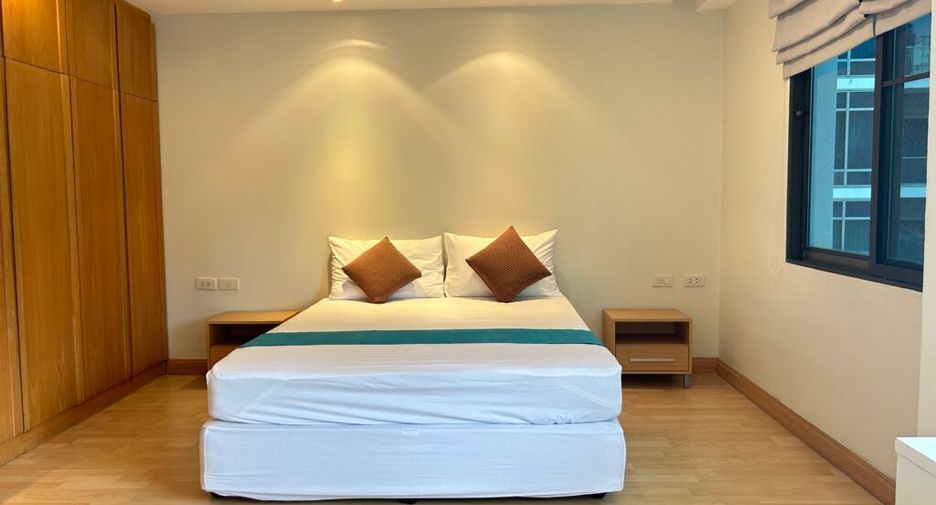 For rent 3 bedrooms condo in Prawet, Bangkok