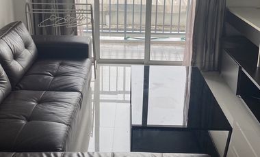 For sale 1 bed condo in Khlong Toei, Bangkok