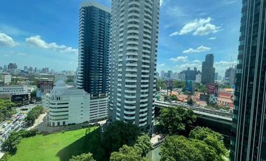 For rent 2 bedrooms condo in Pathum Wan, Bangkok