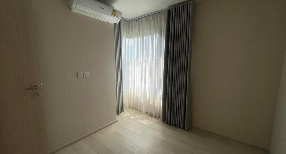 For rent 2 bedrooms condo in Pathum Wan, Bangkok