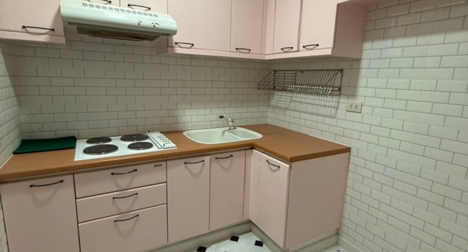 For sale 3 bedrooms condo in Pathum Wan, Bangkok