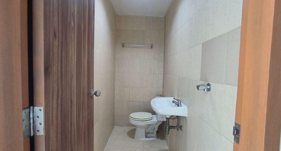 ให้เช่า 4 ห้องนอน คอนโด ใน คลองเตย, กรุงเทพฯ