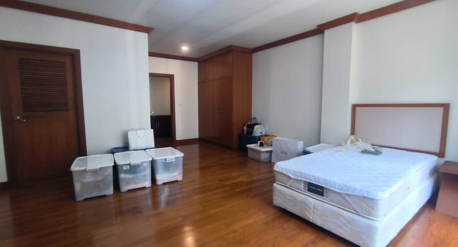 ให้เช่า 4 ห้องนอน คอนโด ใน คลองเตย, กรุงเทพฯ