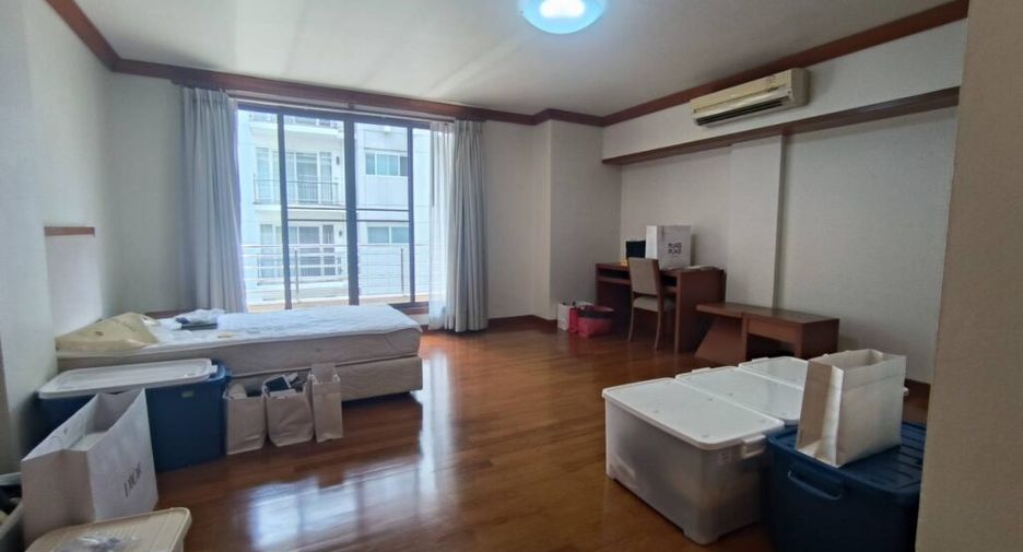 ให้เช่า 4 ห้องนอน คอนโด ใน คลองเตย, กรุงเทพฯ