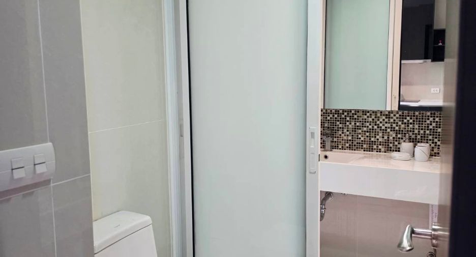 Wohnung zur Miete mit 1 Zimmer in Khlong Toei, Bangkok