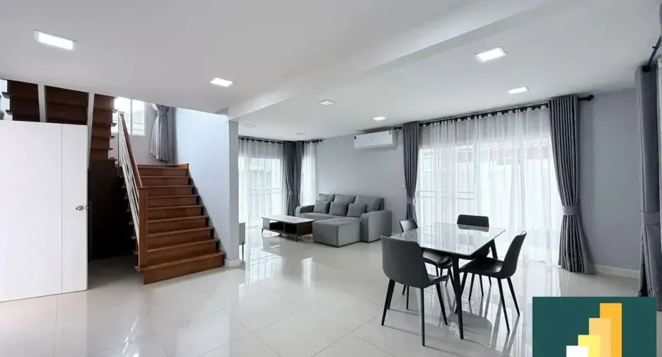 For rent 3 bedrooms house in Bang Lamung, Chonburi