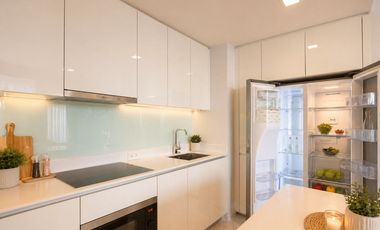 For sale 3 bedrooms condo in Watthana, Bangkok