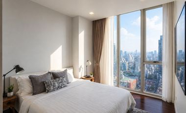 For sale 3 bedrooms condo in Watthana, Bangkok