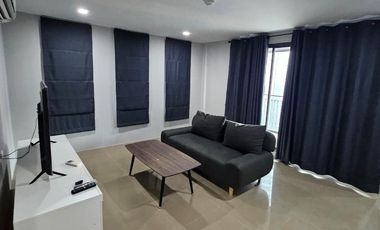 Wohnung zur Miete mit 2 Zimmer in Khlong Toei, Bangkok