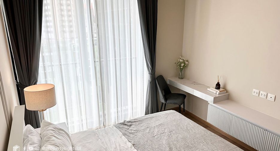For rent 2 bedrooms condo in Watthana, Bangkok