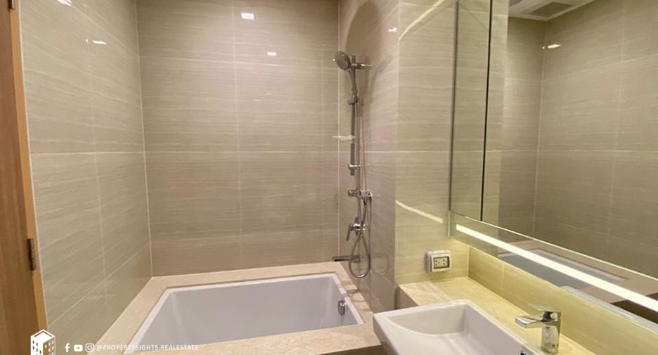 ขาย 2 ห้องนอน คอนโด ใน วัฒนา, กรุงเทพฯ