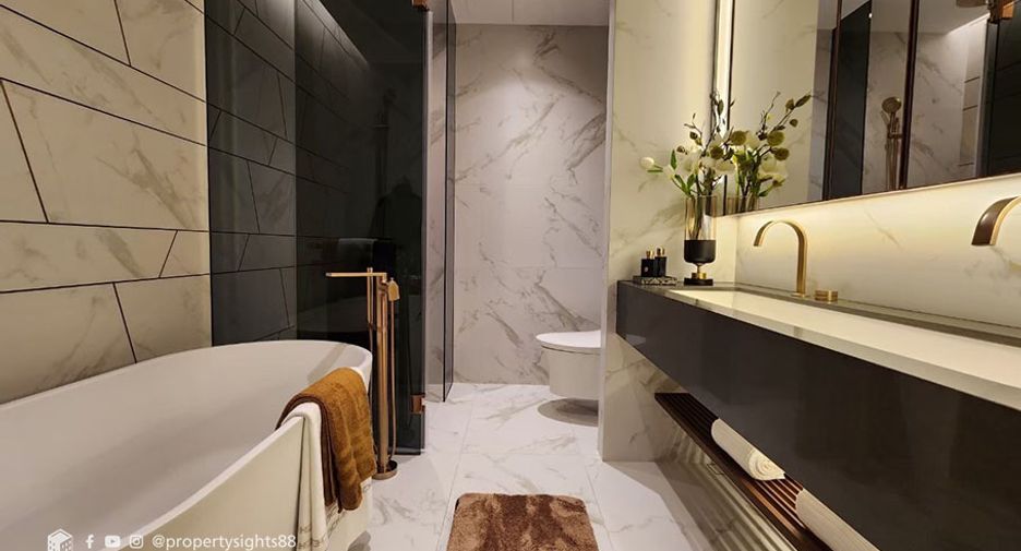 For rent 2 bedrooms condo in Khlong Toei, Bangkok