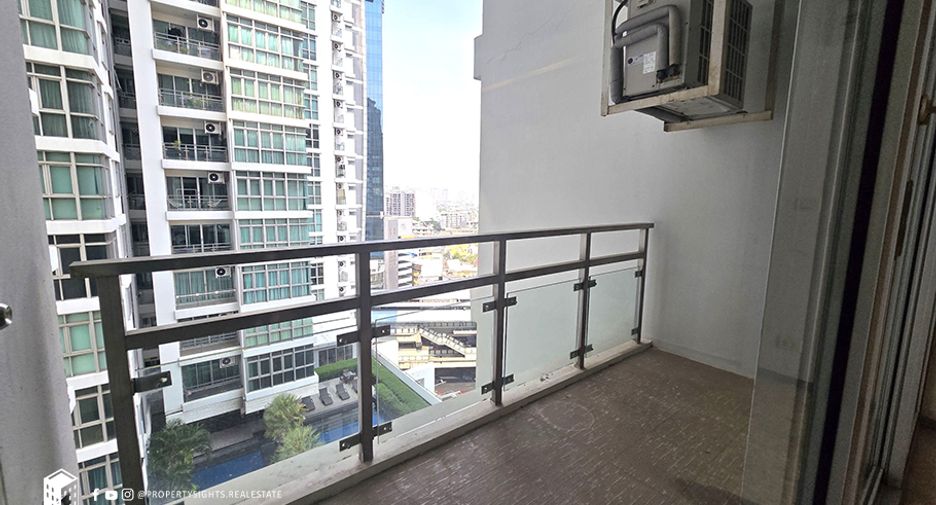 ให้เช่า 3 ห้องนอน คอนโด ใน คลองเตย, กรุงเทพฯ