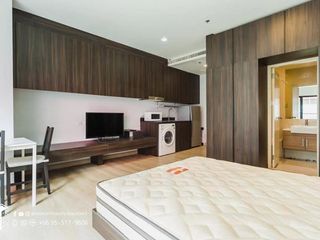 À louer studio condo à Khlong Toei, Bangkok
