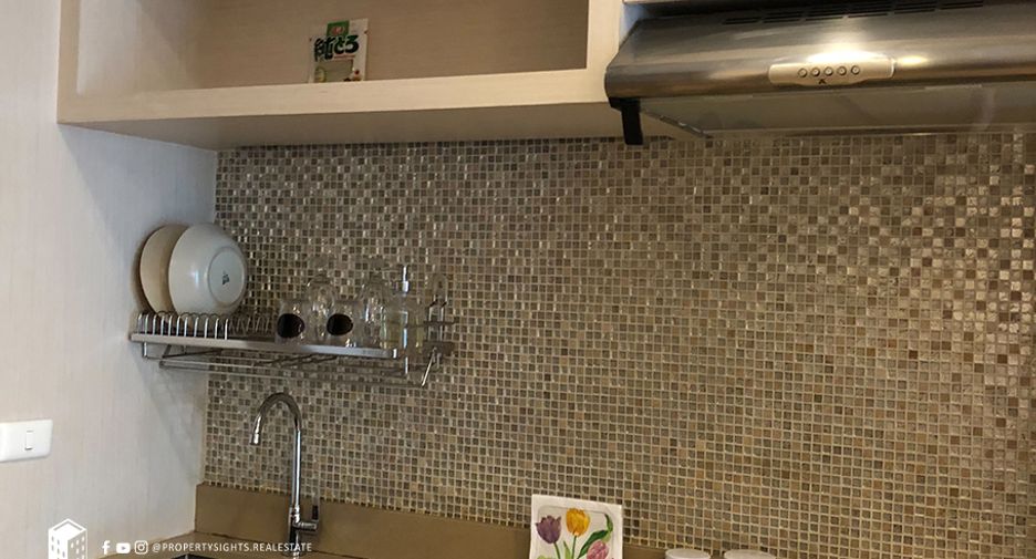 For rent 1 bed condo in Khlong Toei, Bangkok