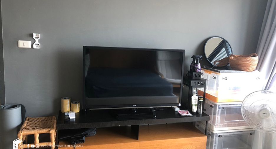 For rent 1 bed condo in Khlong Toei, Bangkok